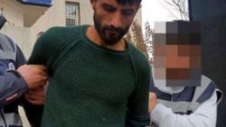 İhanetle suçladığı eşini bıçakla öldürdü