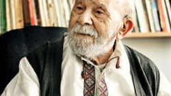 Vedat Türkali vefat etti