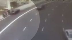 Çin'de bir araç yayaların arasına daldı: 9 ölü 27 yaralı