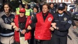 DİSK Genel Sekreteri Arzu Çerkezoğlu gözaltında