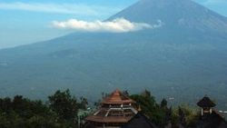 Bali Adası'nda tahliyeler sürüyor