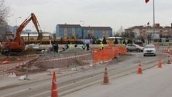 Kocaeli'de tramvay montaj çalışmaları devam ediyor