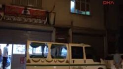 Eşini ve misafirini öldürüp, çocuğuyla kaçtı