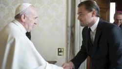 Leonardo DiCaprio Papa ile bir araya geldi