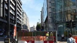 Londra'daki Liverpool Caddesi tahliye edildi