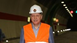 Cumhurbaşkanı Erdoğan Ovit Tüneli'ni ziyaret etti