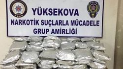 Yüksekova’da 101,5 kilo baz morfin maddesi ele geçirildi