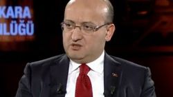Akdoğan: Hükümet 6-8 Ekim'den önceki yerinde duruyor
