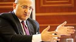 Yalçın Akdoğan: Paralel yapı insanların dinini esir aldı