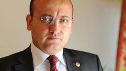 Yalçın Akdoğan: Babam mahallenin en keskin solcusuydu