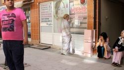 Deprem Yalovalıları sokağa döktü