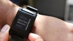Yardımcı pilot akıllı saat Nismo Watch