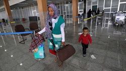 Yemen'de 120 bin insan evlerini terk etti