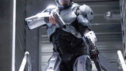 Yeni Robocop'tan Türkçe altyazılı ilk fragman - İzle