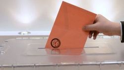 Üç büyükşehirde üç kadın adayın zaferi