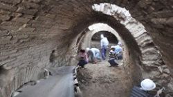 İzmir'de 2 bin yıllık koridor keşfedildi
