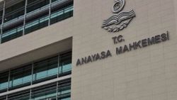 AYM'ye başvuru: Twitter Facebook ve Youtube kapatılsın