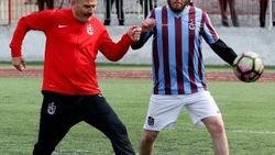 Bakan Soylu gazetecilerle maç yaptı