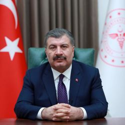 Bakan Koca, hayatını kaybeden Tuğba Hemşire'yi andı