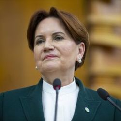4 vekili istifa eden Meral Akşener: Saygı duyuyorum
