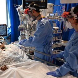 Dünya genelinde koronavirüs vakaları 4 milyonu geçti