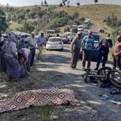 Uşakta kaza: 2 ölü 1 yaralı