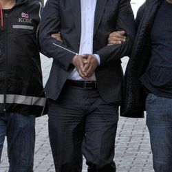 4 ildeki FETÖ operasyonunda 6 kişi gözaltına alındı