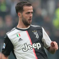 Sarri: Pjanic, Barcelona'da mutlu olacaktır