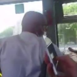 Fatih'te otobüste maske tartışması