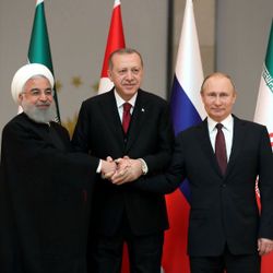 Erdoğan, Putin ve Ruhani ile Suriye'yi görüşecek