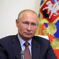 Putin'den, referanduma katılın çağrısı