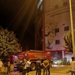 Mersin'de bir hastanede yangın çıktı