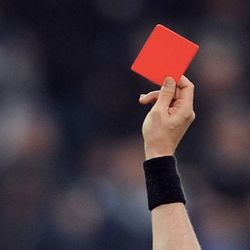 Koronavirüse yakalanan hakemin son test sonucu negatif