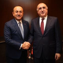 Çavuşoğlu, görevden alınan Memmedyarov ile görüştü
