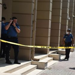 Adana Adliyesi'nde silahlı çatışma: 3'ü çocuk 6 yaralı
