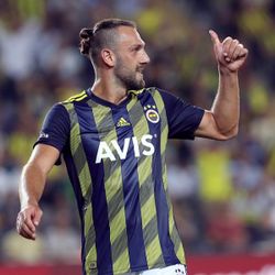 Vedat Muriç: F.Bahçe'nin efsanelerinden olmak istiyorum