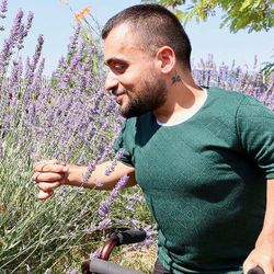 Cam kemik hastası olan Burak'ın yaşam mücadelesi