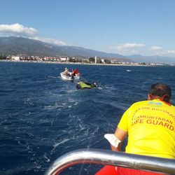 Balıkesir'de cankurtaranlar 4 kişiyi kurtardı