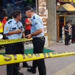 Dükkan sahibi, kiracısını vurdu