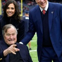 George Bush hastaneye kaldırıldı