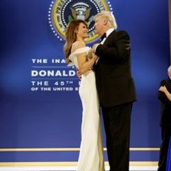 Trump'ın ilk icraati Obamacare'ı iptal etmek oldu