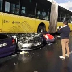 İstanbul'da metrobüs kazalarının önüne geçilecek