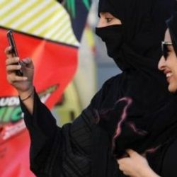 Suudi Arabistan Whatsapp yasağını kaldırıyor