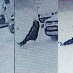 Buzda düşen kadın kamyonetin altında sürüklendi