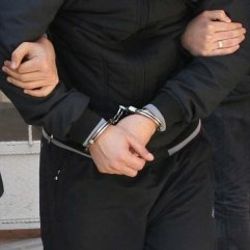 FETÖ'cü kaymakam yurtdışına kaçarken yakalandı