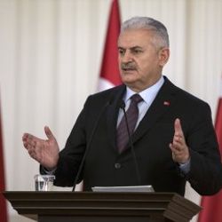 Başbakan'dan CHP'ye Atatürk eleştirisi