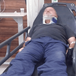 Kız çocuğunu parkta taciz eden sapığa meydan dayağı