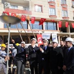 Mardin’e ilk doğalgaz verildi