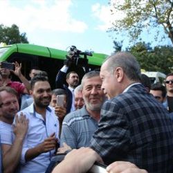 Cumhurbaşkanı Erdoğan taksiciye sigara bıraktırdı