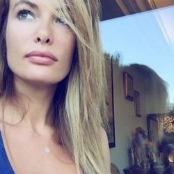 Gamze Özçelik'in de hesabını çaldılar
